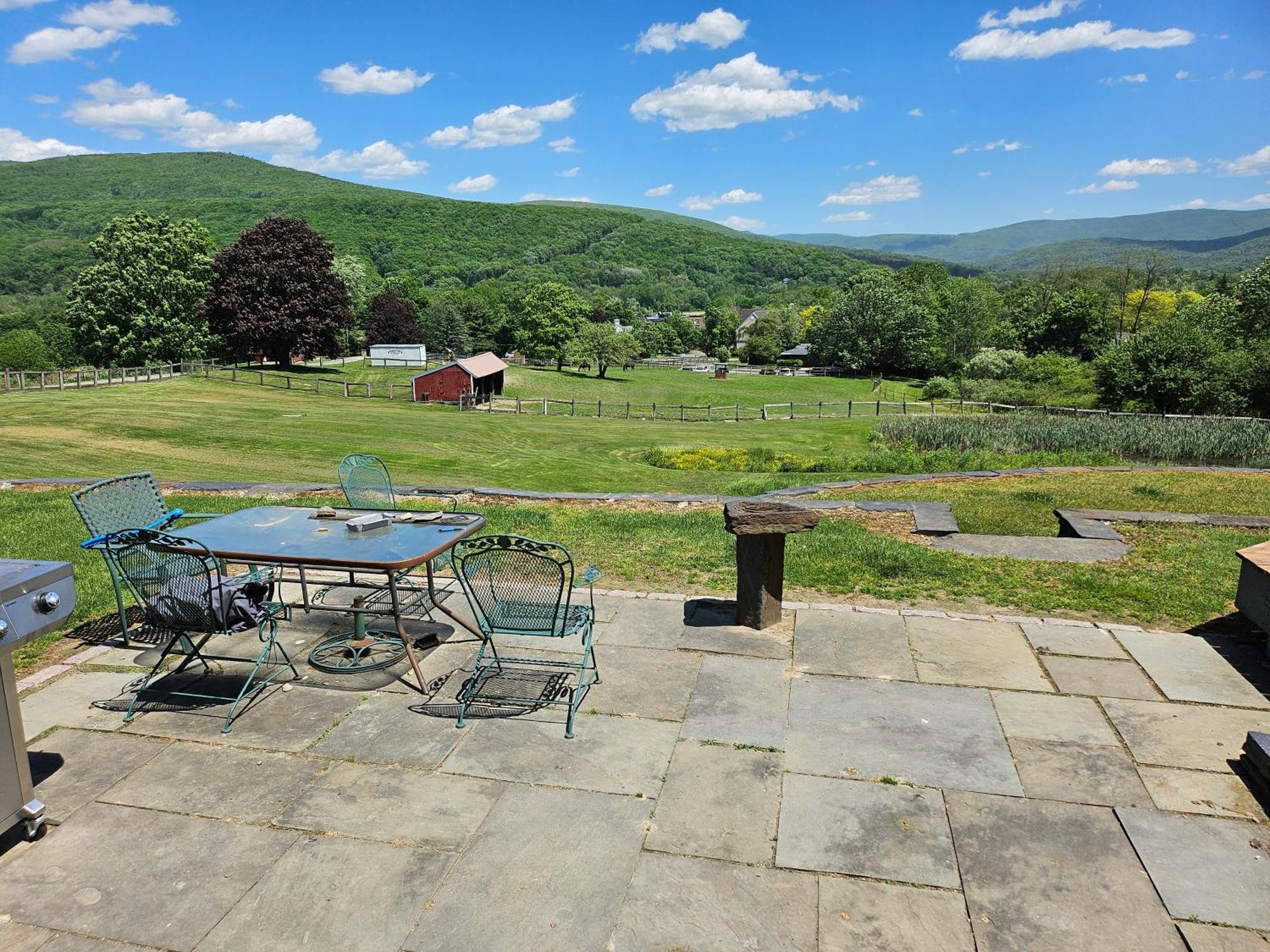 וויליאמסטאון Clover Hill Farm & Country Inn מראה חיצוני תמונה